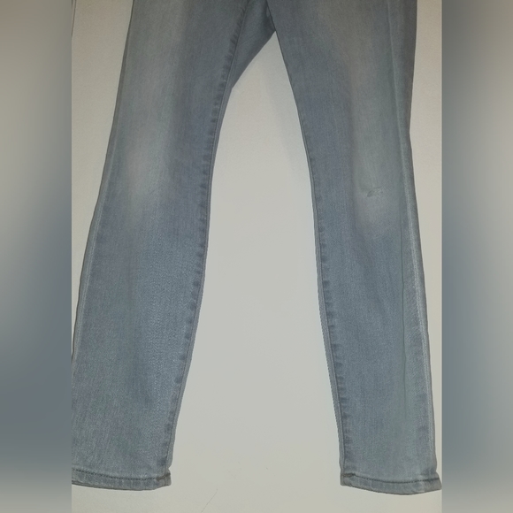 J.Crew Toothpick Cotton Stretch Mid-Rise Jeans. - Picture 8 of 11